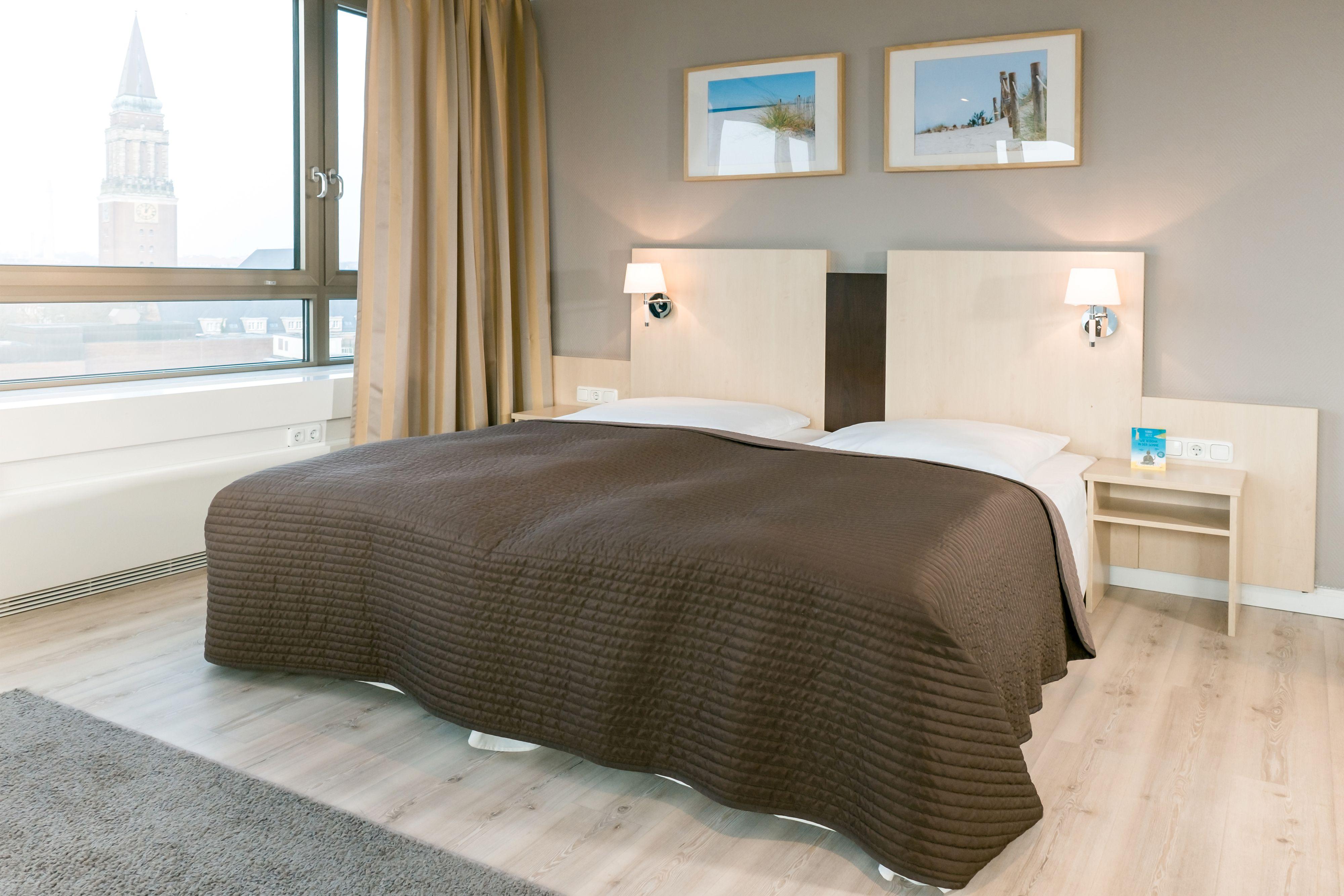 Hotel Astor Kiel By Campanile Екстериор снимка