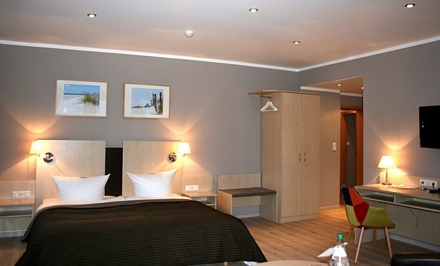 Hotel Astor Kiel By Campanile Екстериор снимка