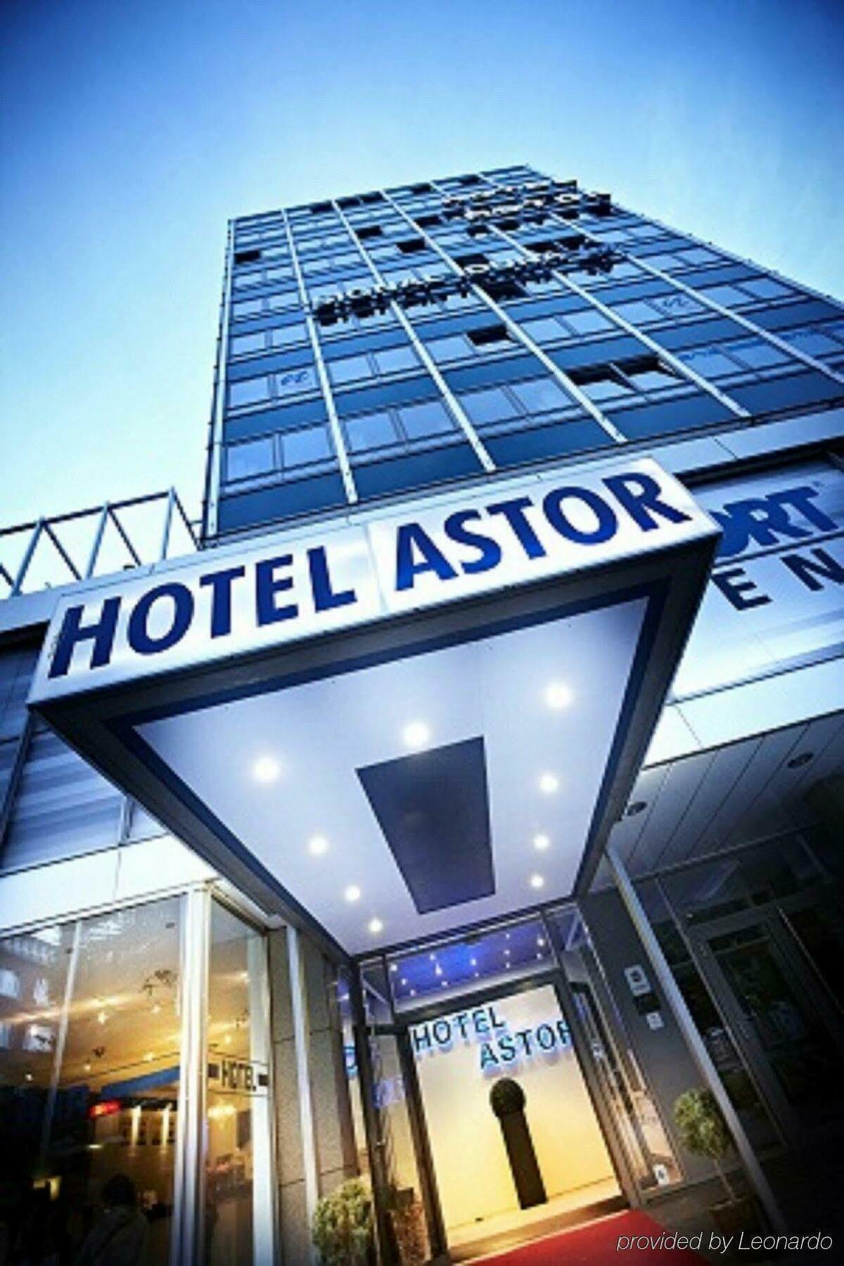 Hotel Astor Kiel By Campanile Екстериор снимка
